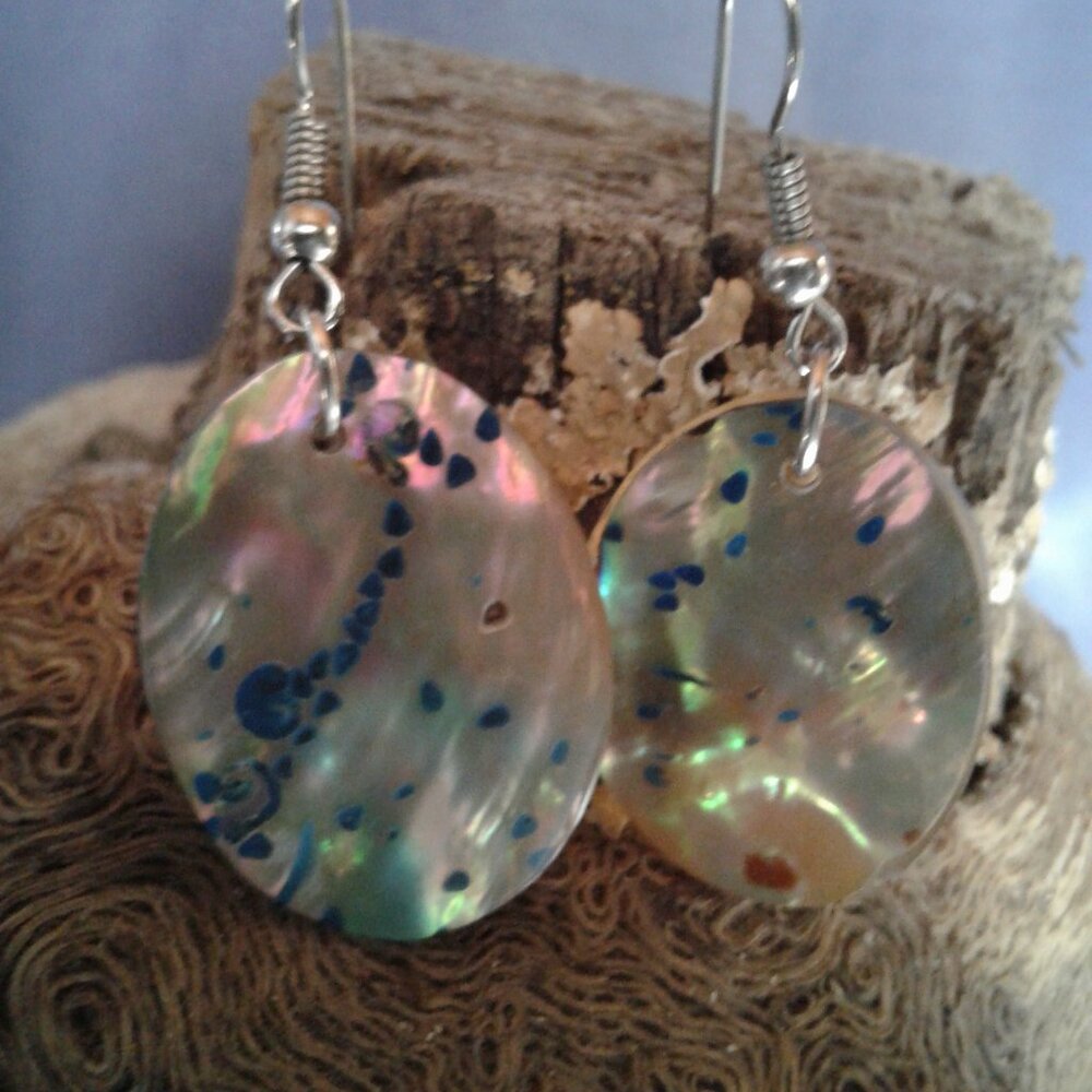 Handmade Earrings Shell - Picture 2 of 4